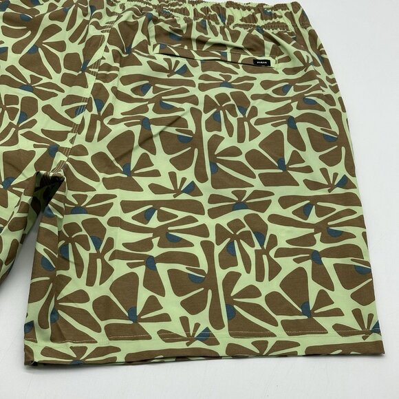 PrAna Metric E-Waist Board Shorts Size XXL Bio Mint Retro Bloom Swim Trunks NWT - Picture 10 of 12